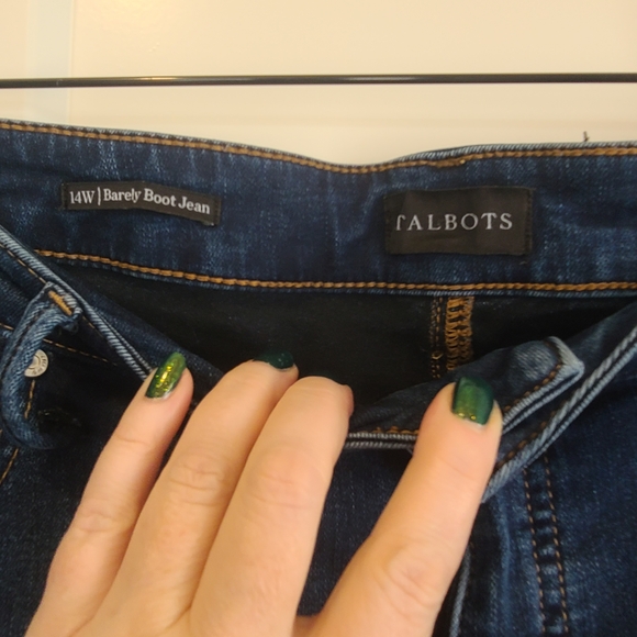 Talbots Barely Boot Fit Classic Blue Jeans - Picture 3 of 6